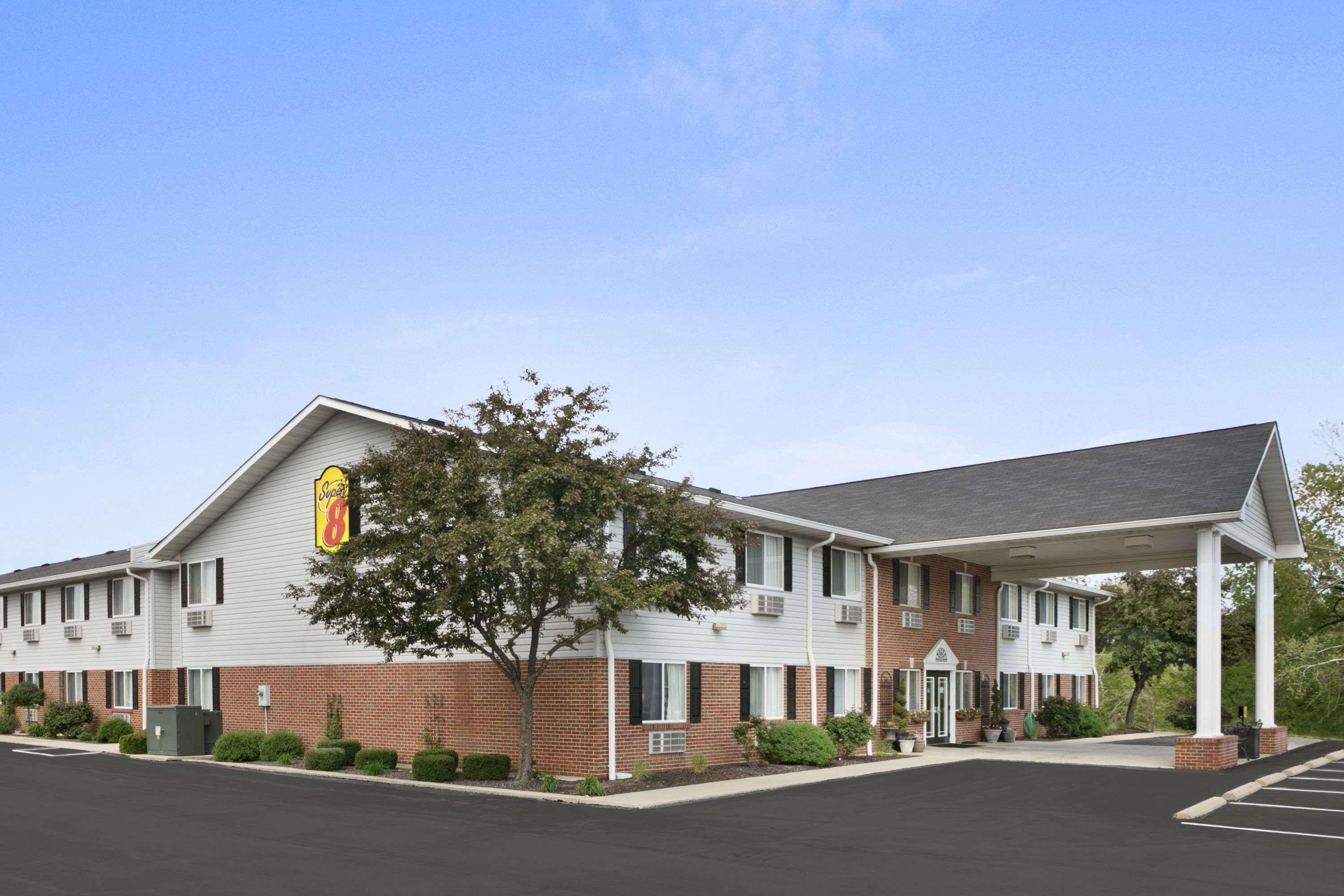 Hotel Super 8 By Wyndham Washington Esterno foto
